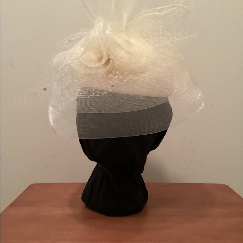 * Pillbox Hat, Wedding Fascinator Hat, Tea Party Hat